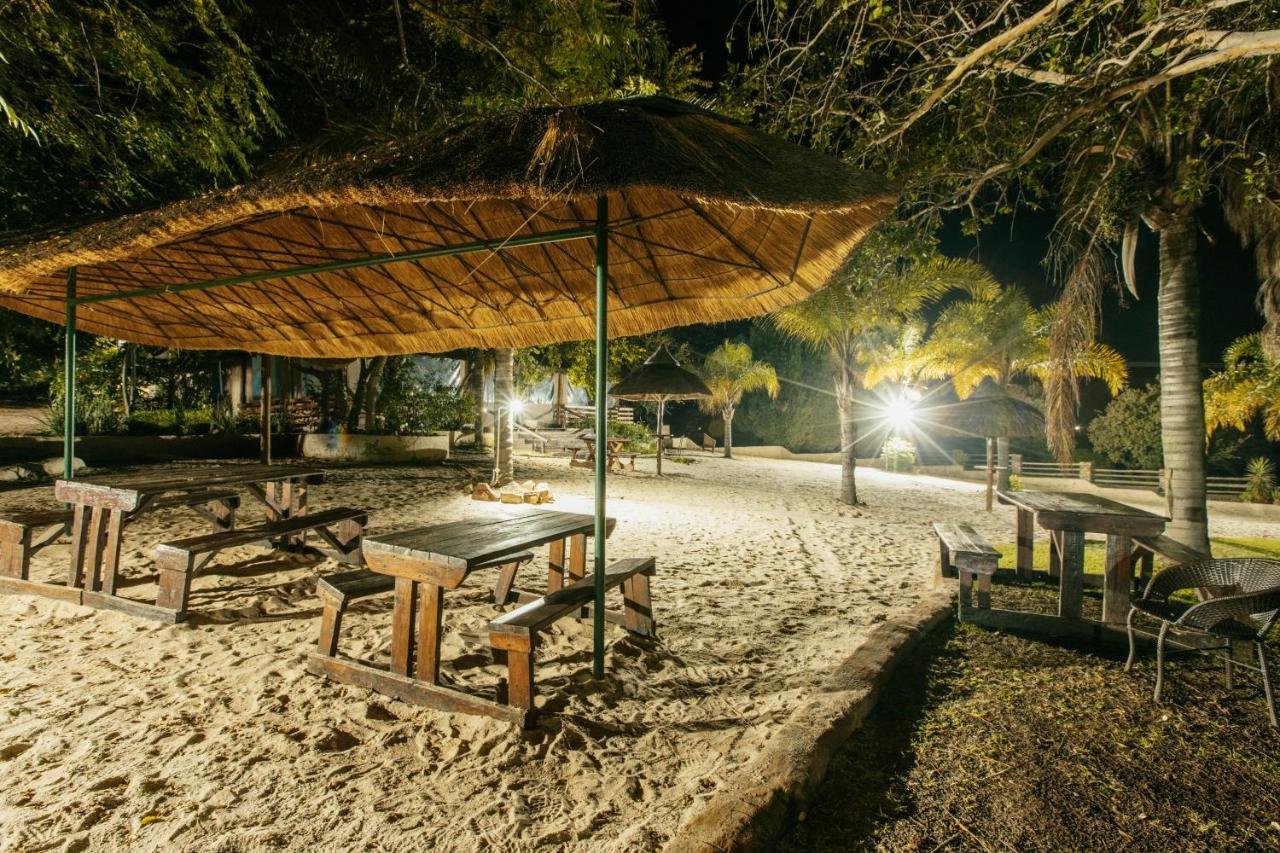 Pecan Bush Lodge 马加利斯堡 外观 照片