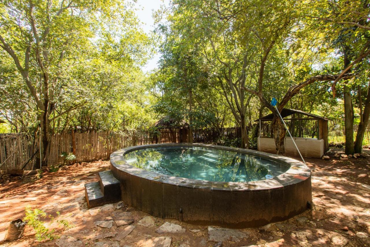 Pecan Bush Lodge 马加利斯堡 外观 照片